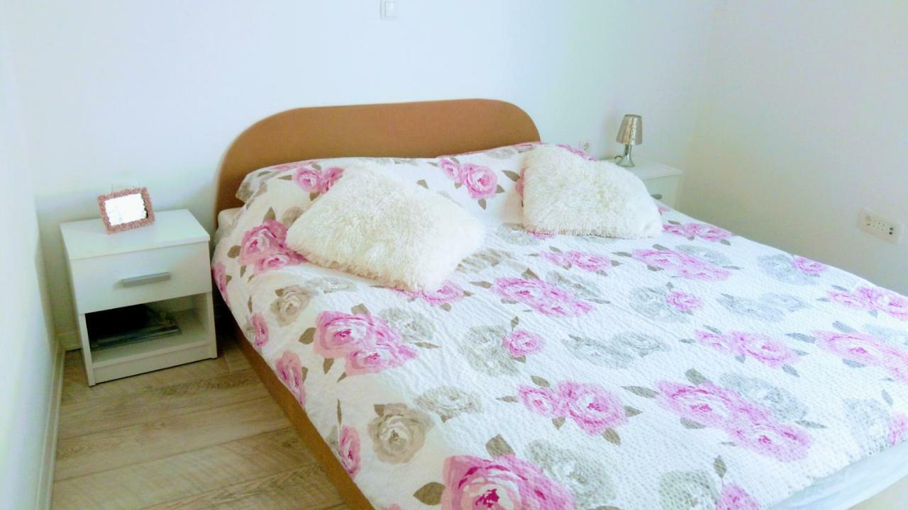 Apartment Davorka มาคาร์สกา ภายนอก รูปภาพ